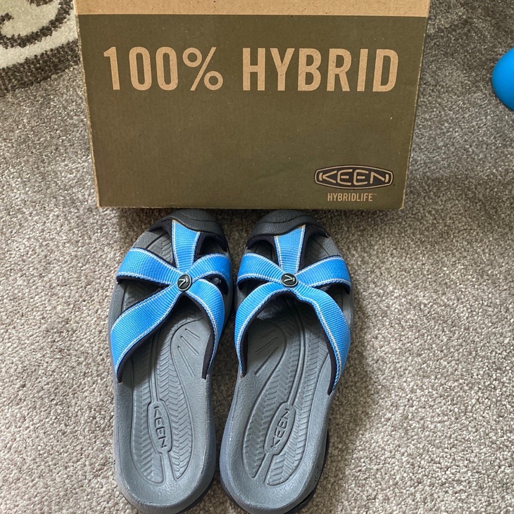 Keen Hybrid Sandal, Size 7